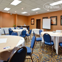 Holiday Inn Express & Suites Airport - Calgary Конференц-зал