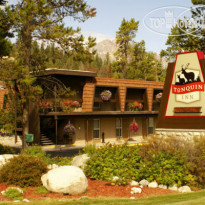 Tonquin Inn