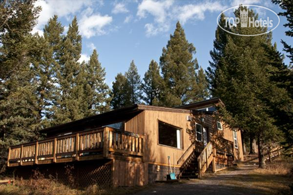 New photos from tourists HI-Canmore - Alpine Club Of Canada 