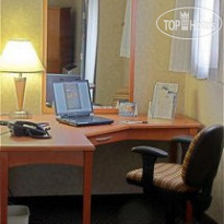 Holiday Inn Express Hotel & Suites Calgary 