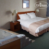 Lakeview Inn & Suites Brooks 