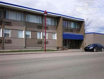Hotelier's photos Howard Johnson North Ridge Inn 2*