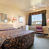 Super 8 Wetaskiwin AB 