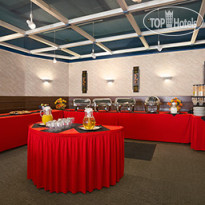 Saskatoon Ramada Hotel and Golf Dome