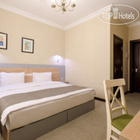 Navruz Hotel