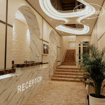 Astor Hotel 