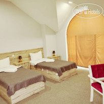 Muqaddas Hotel 