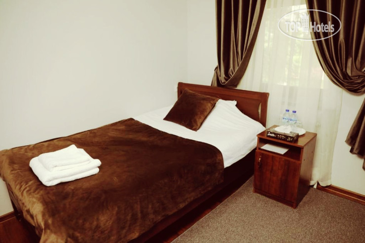 Hotel photo Brick House Hotel 