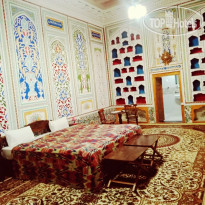 Bibi-Khanym Hotel 