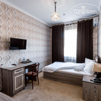 Garden Plaza Hotel 