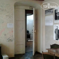 Sleep And Stay Hostel 