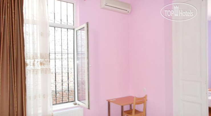 New photos from tourists Honey Hostel