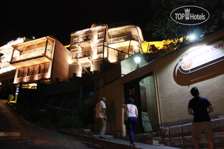 New photos from tourists Envoy Hostel