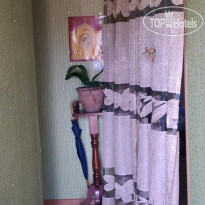 Lola Guesthouse 