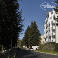 White House Hotel