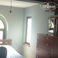 Maia Guest House