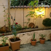 Lea Guest House
