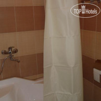 Gis Guest House
