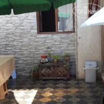 Zaira Guest House