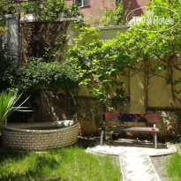 The Upper Garden Guesthouse 