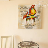 Log Inn Boutique Hotel