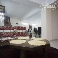 Log Inn Boutique Hotel