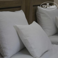 Log Inn Boutique Hotel