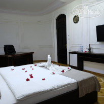 S&L Hotel
