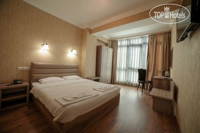 Hotelier's photos L Plaza Hotel 4*