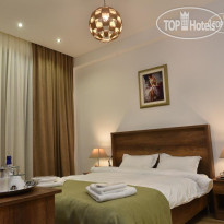 King Tom Hotel 