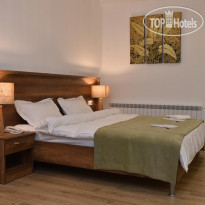 King Tom Hotel 