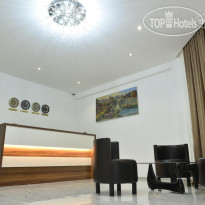 King Tom Hotel 
