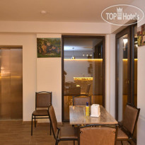 King Tom Hotel