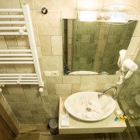 Gallery Inn 