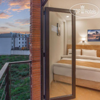 Bridge Boutique Hotel