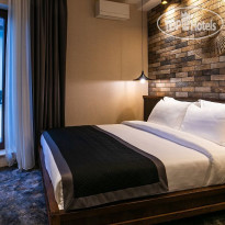Adamo Hotel 
