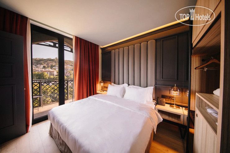 Hotelier's photos Sandali Metekhi Hotel 4*