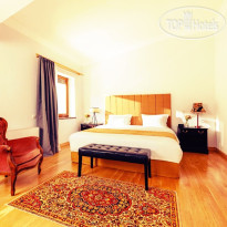 Octava Boutique Hotel 