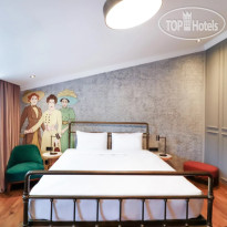 The Blue Fox Hotel 