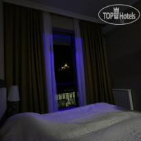 Discovery Hotel