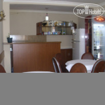 Lion Hotel