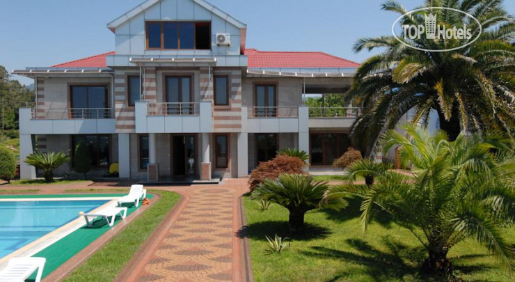 Hotel photo Golden Eye Villa 