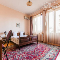 Royal Hotel 