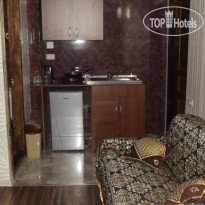 Lavro Hotel
