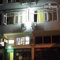 Lavro Hotel