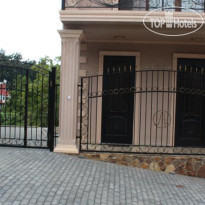 At Carica Tamara Guest House