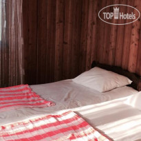 Mari Guest House