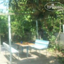 Mari Guest House