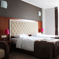 19 Hotel