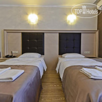 19 Hotel